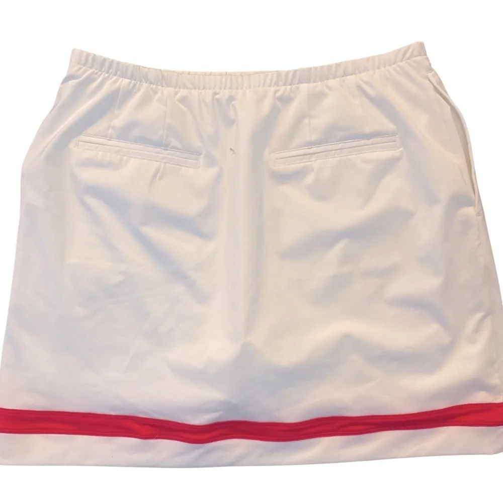 Nike Golf Skort - M white , pink trim , nylon spandex , NWOT
